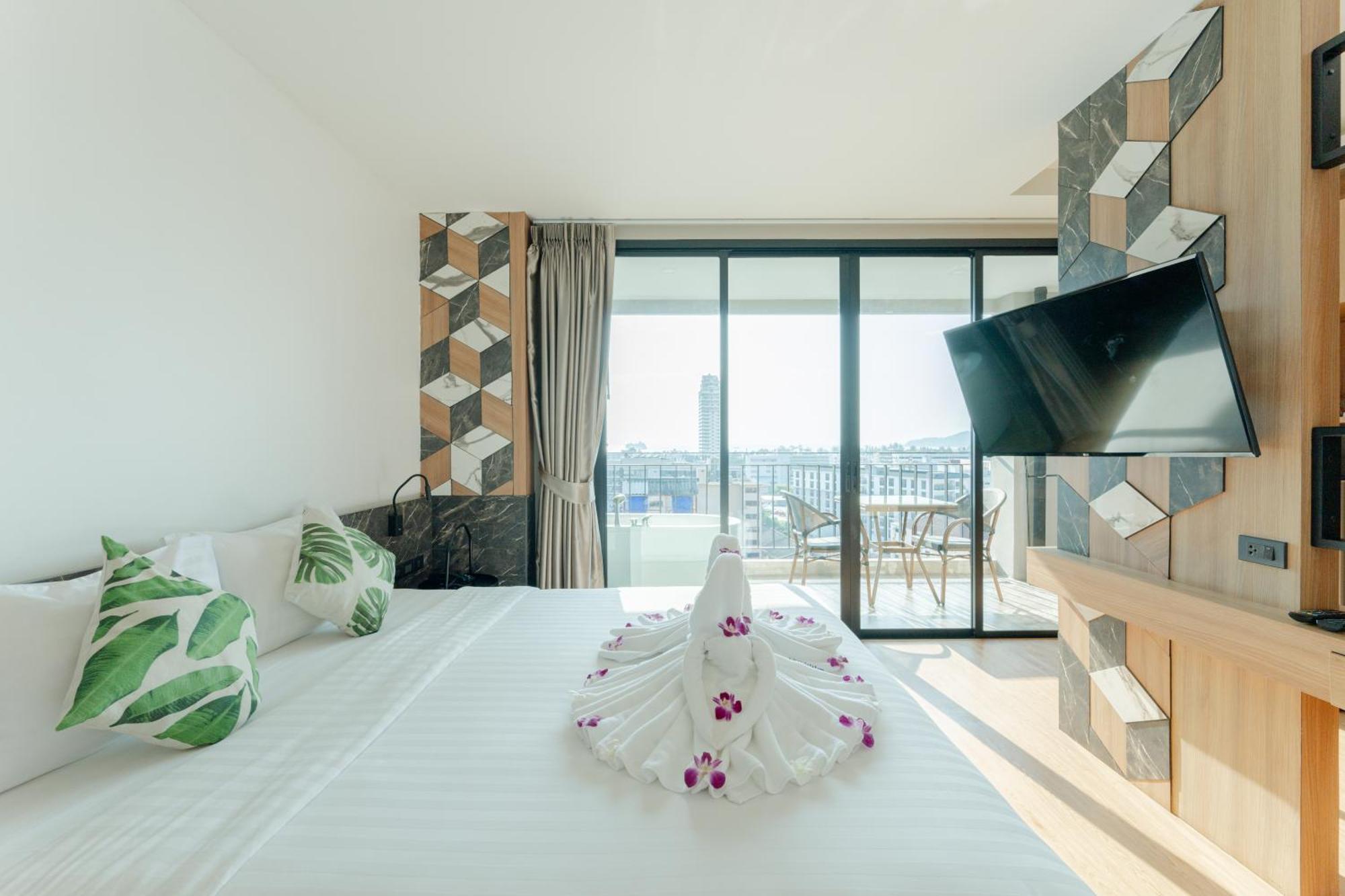 Hotel Sky Wave Patong Exteriér fotografie