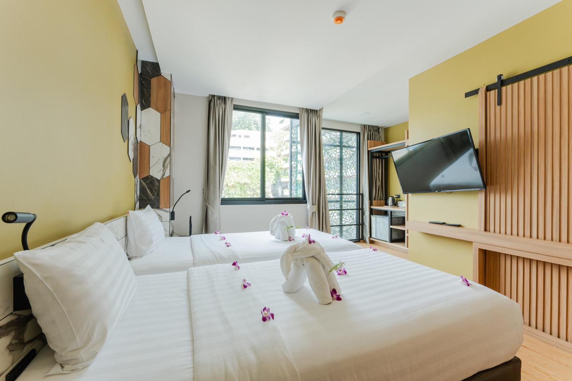 Hotel Sky Wave Patong Exteriér fotografie
